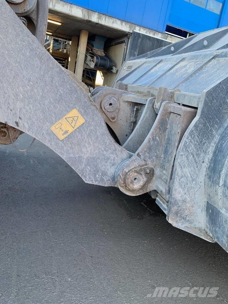 Volvo L 350 H Kolesni nakladalci