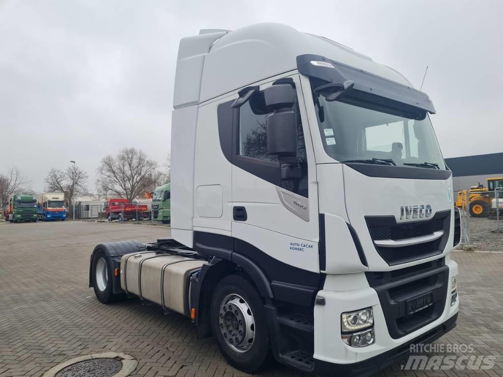 Iveco AS440ST/P  4kom. Vlačilci