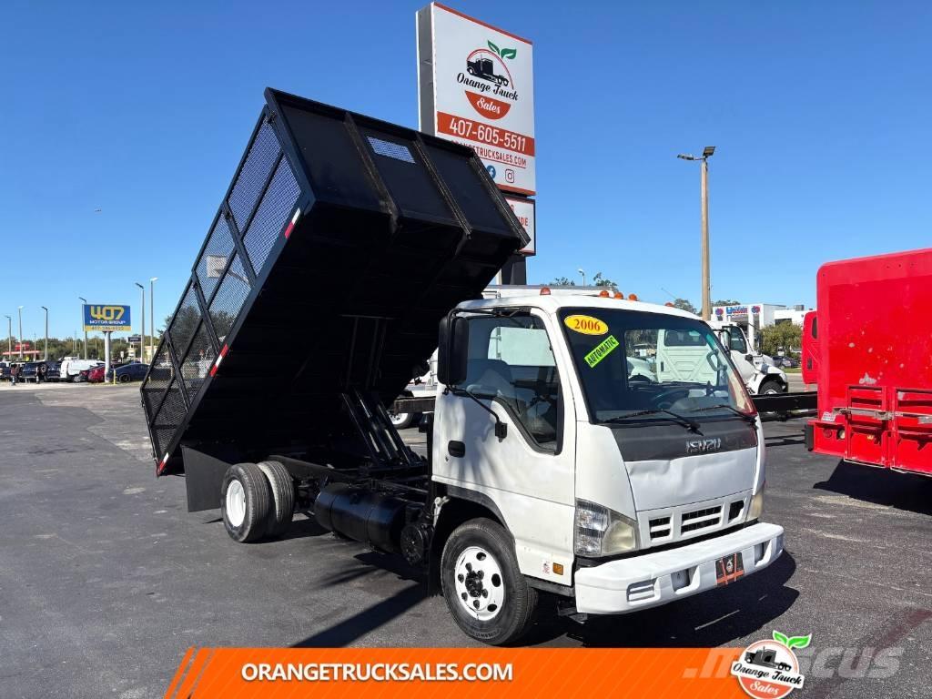 Isuzu NPR Tovornjaki s kesonom/platojem