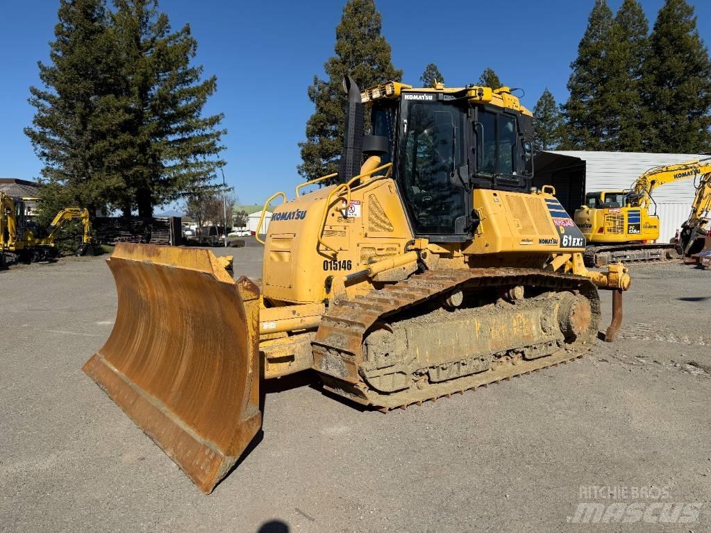 Komatsu D61EXi-24 Buldožerji goseničarji