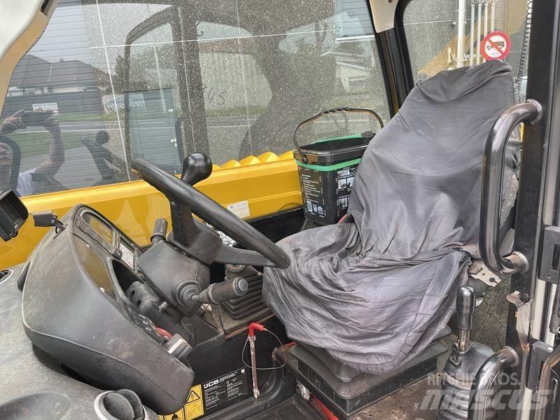 JCB 531 - 70 Teleskopski viličarji
