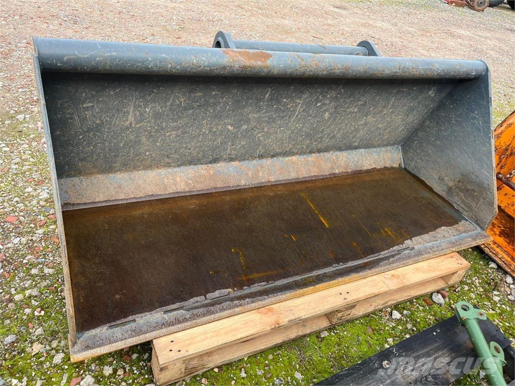 Bobcat T3071 Kmetijski teleskopski nakladalci