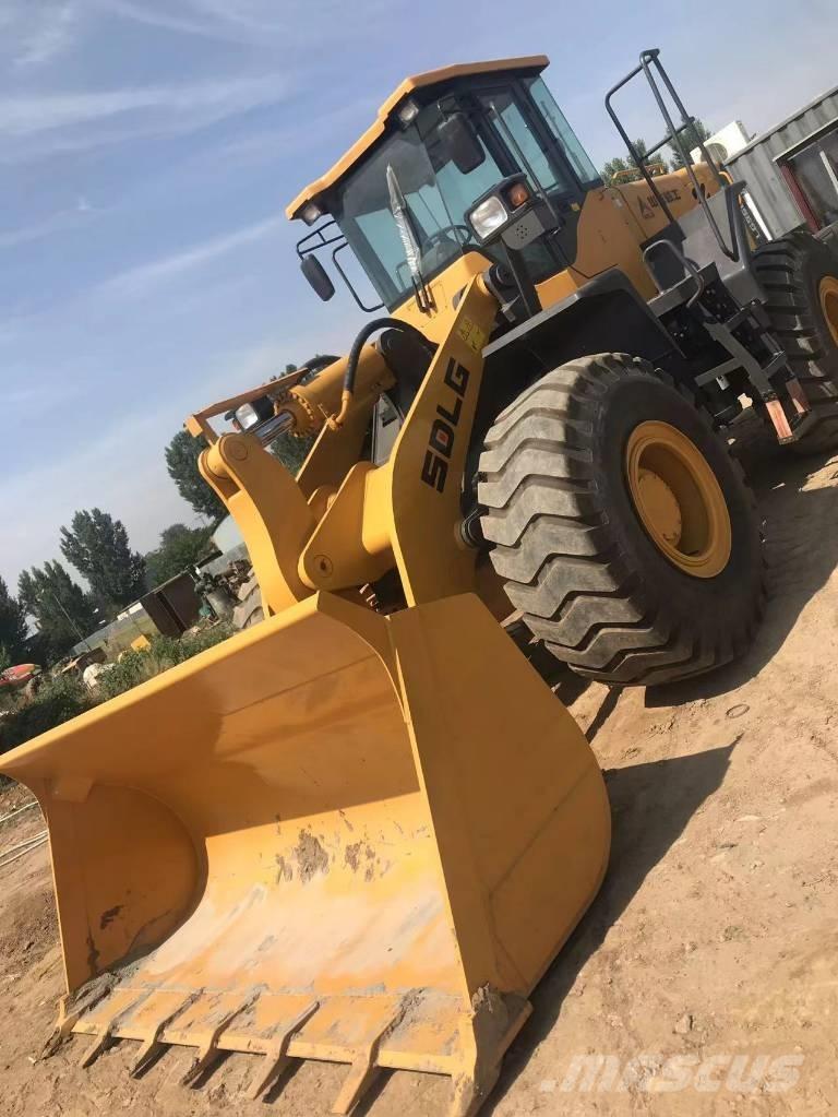 SDLG LG 956 L Kolesni nakladalci
