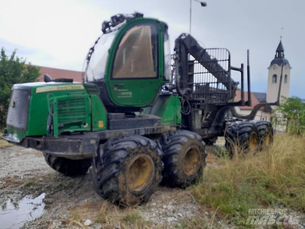 John Deere 1010 E Forwarderji