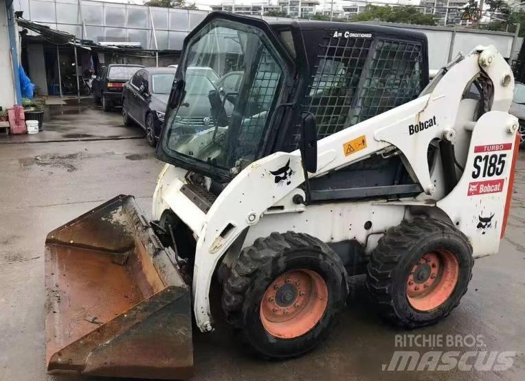 Bobcat S185 Skid steer mini nakladalci