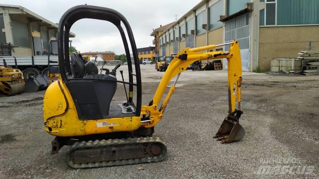 JCB 8018 Mini bagri <7t