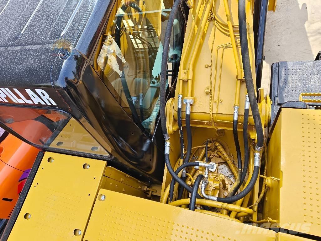 CAT 320 D Bagri goseničarji