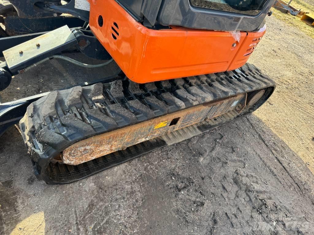 Hitachi ZX 26 U-6 Mini bagri <7t
