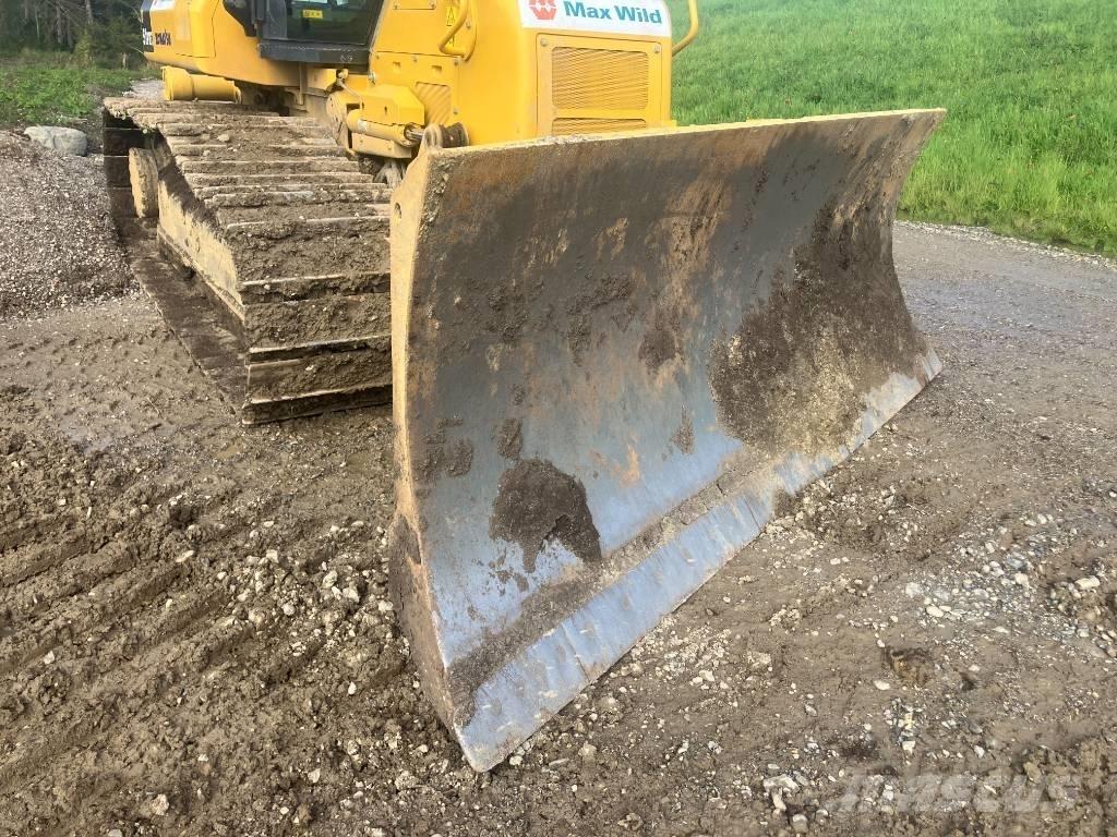 Komatsu D51PXi - 24 Buldožerji goseničarji