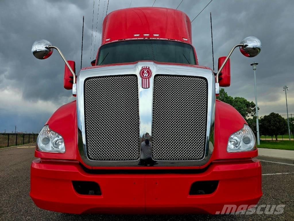 Kenworth T 680 Vlačilci