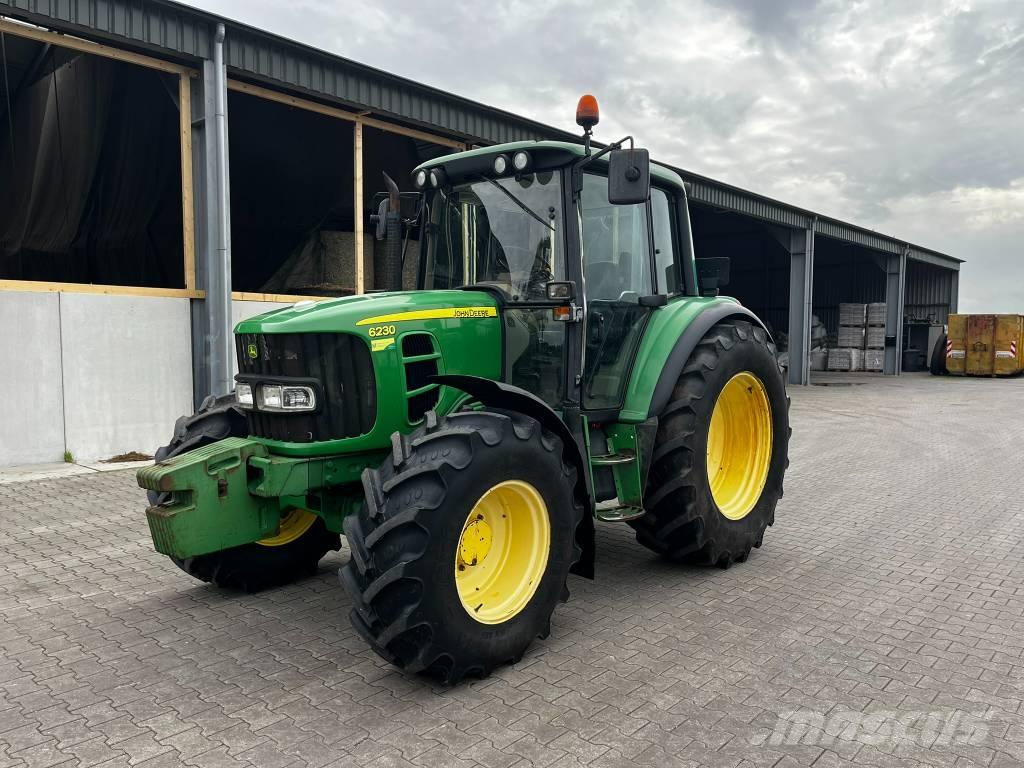 John Deere 6120 Traktorji