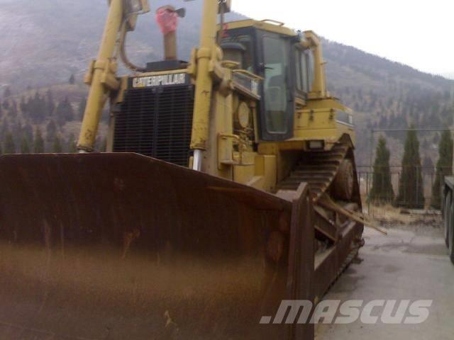 CAT D8R Buldožerji goseničarji