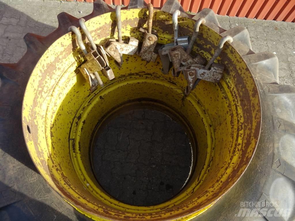 Goodyear 18.4-38 Gume, kolesa in platišča