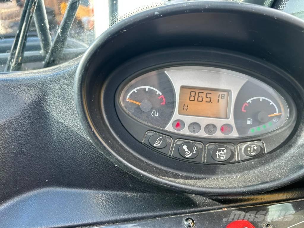Bobcat T 35.140 S Teleskopski viličarji