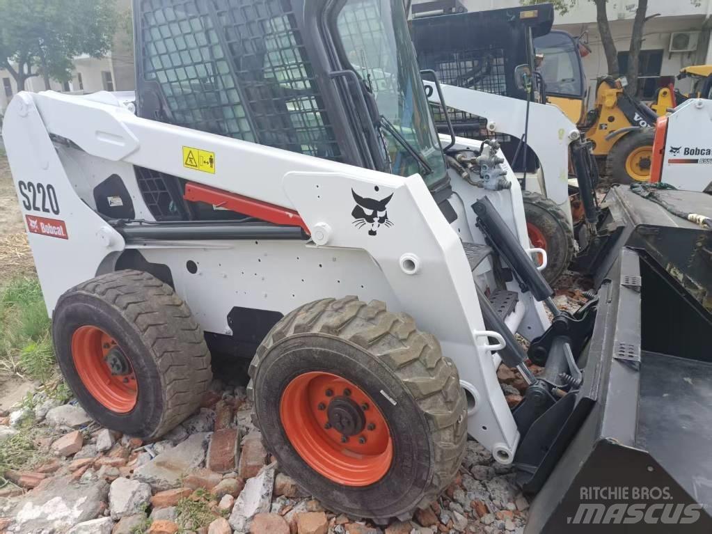 Bobcat S 220 Skid steer mini nakladalci