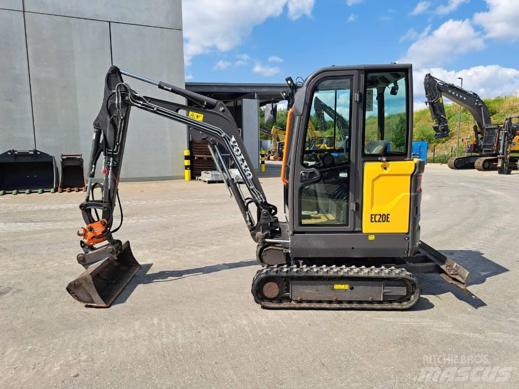 Volvo EC 20 E Mini bagri <7t