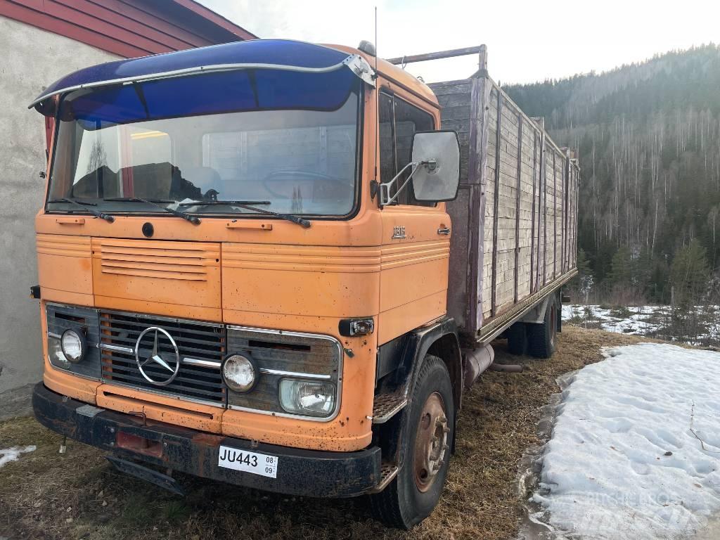 Mercedes-Benz LP1313 Tovornjaki za prevoz živine