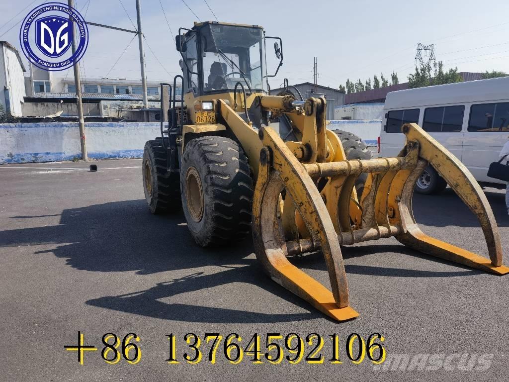 Komatsu WA 320-3 Kolesni nakladalci