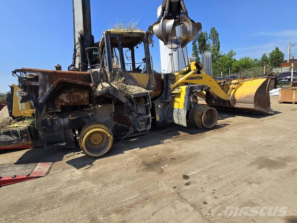 Komatsu 380-6 Motorji