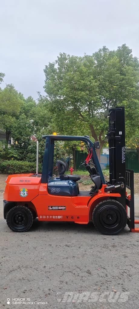 Toyota FD 50 Dizelski viličarji