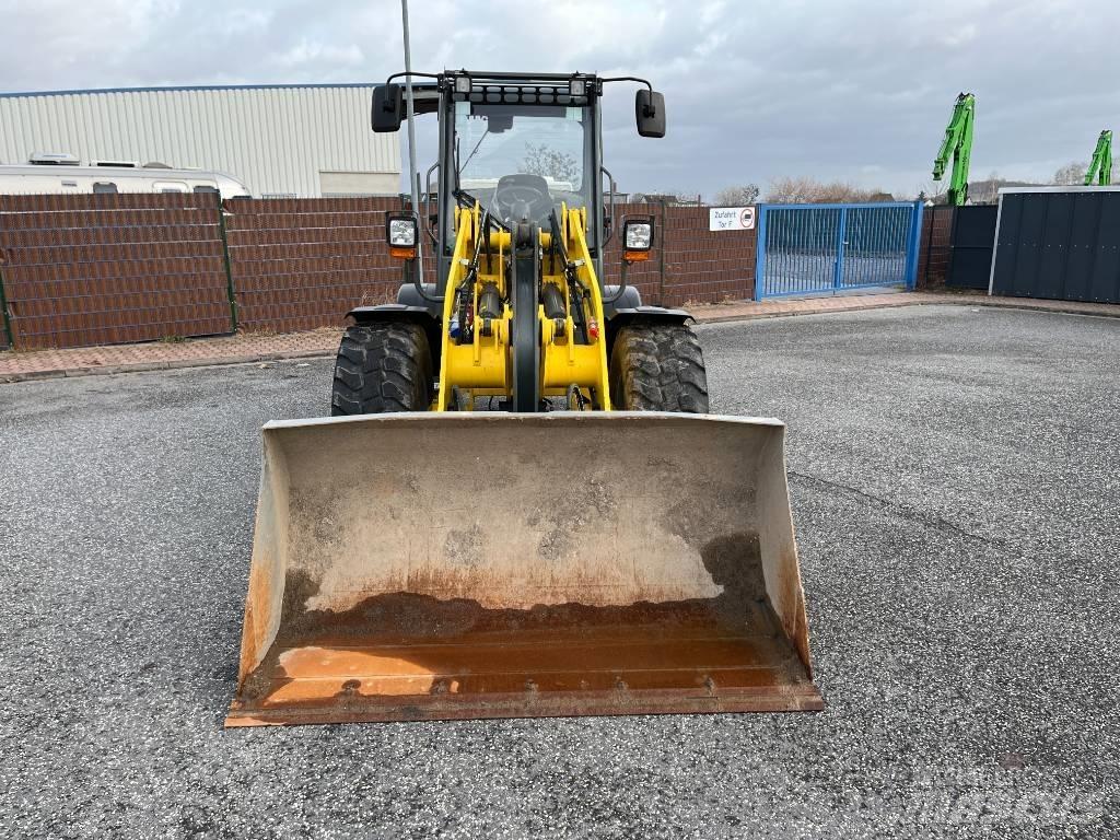 Wacker Neuson WL 44 Kolesni nakladalci