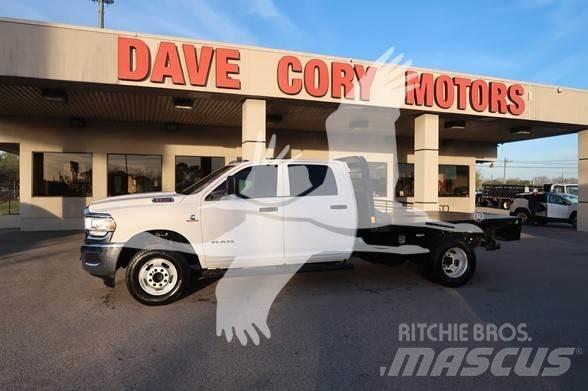 RAM 3500 HD Tovornjaki s kesonom/platojem