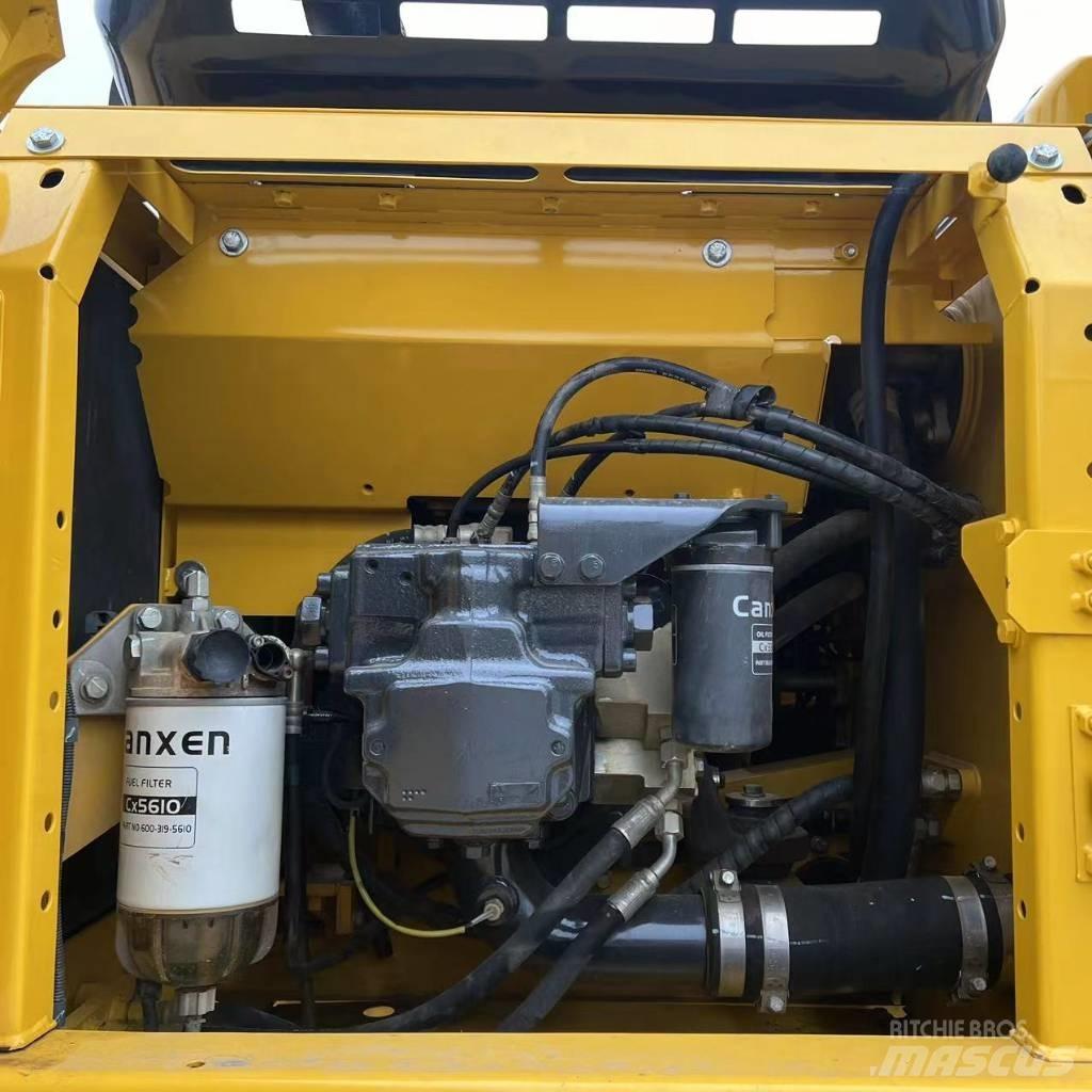 Komatsu PC240 Bagri goseničarji