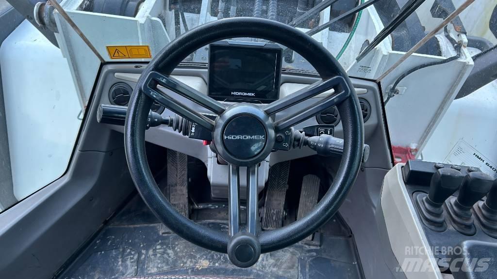 Hidromek HMK 640 WL Kolesni Buldožerji