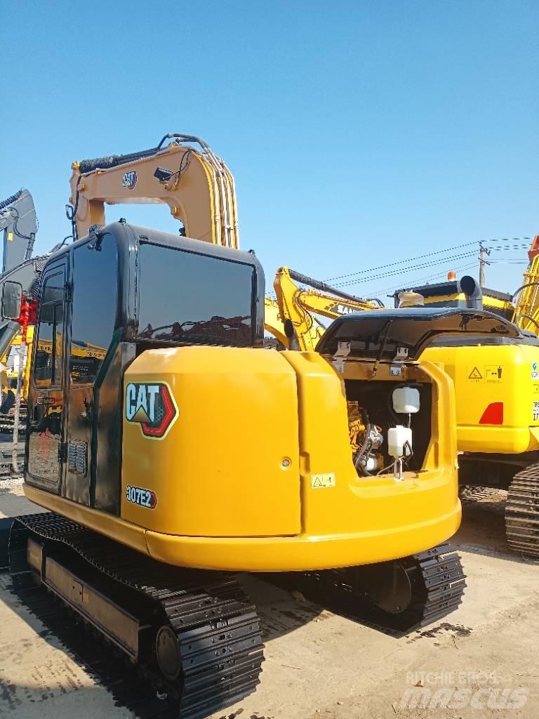CAT 307 Mini bagri <7t