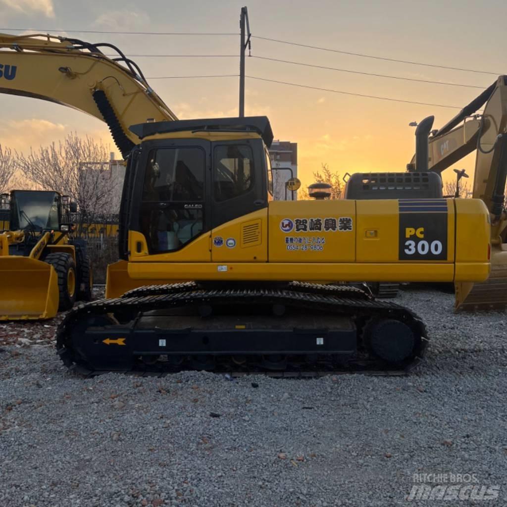 Komatsu PC 300 Bagri goseničarji