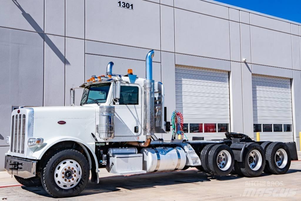 Peterbilt 388 Vlačilci