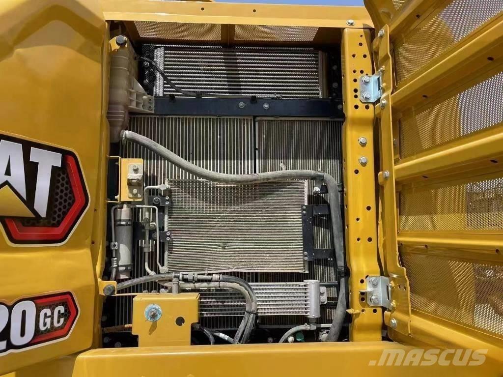 CAT 320GC Bagri goseničarji