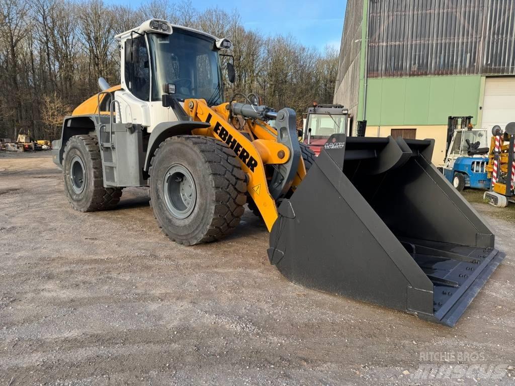 Liebherr L 550 Kolesni nakladalci