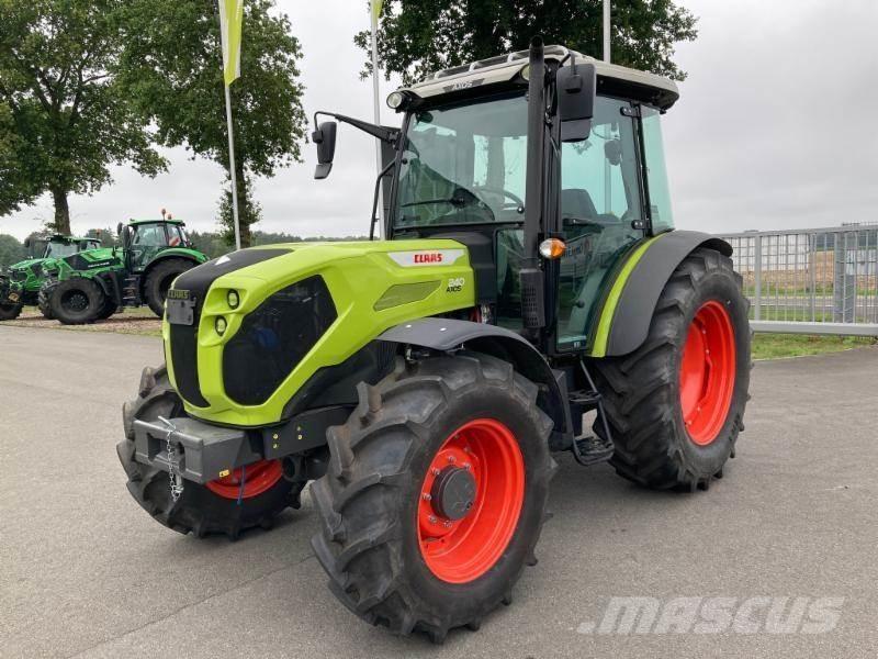 CLAAS AXOS 240 Traktorji