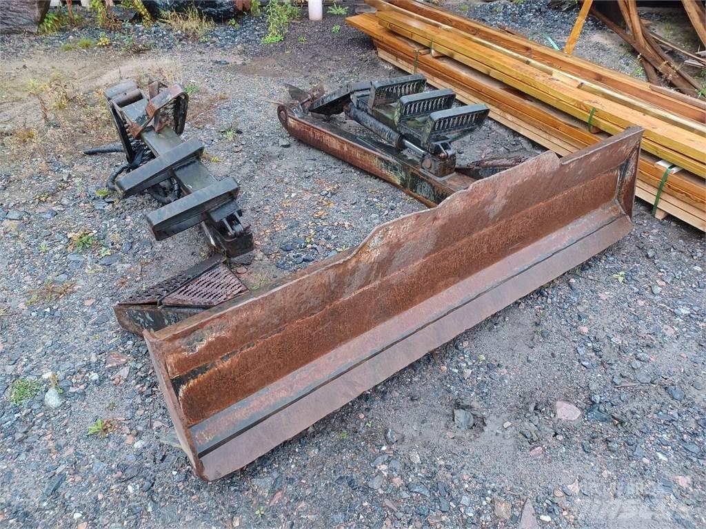 Valmet 890 Druge komponente