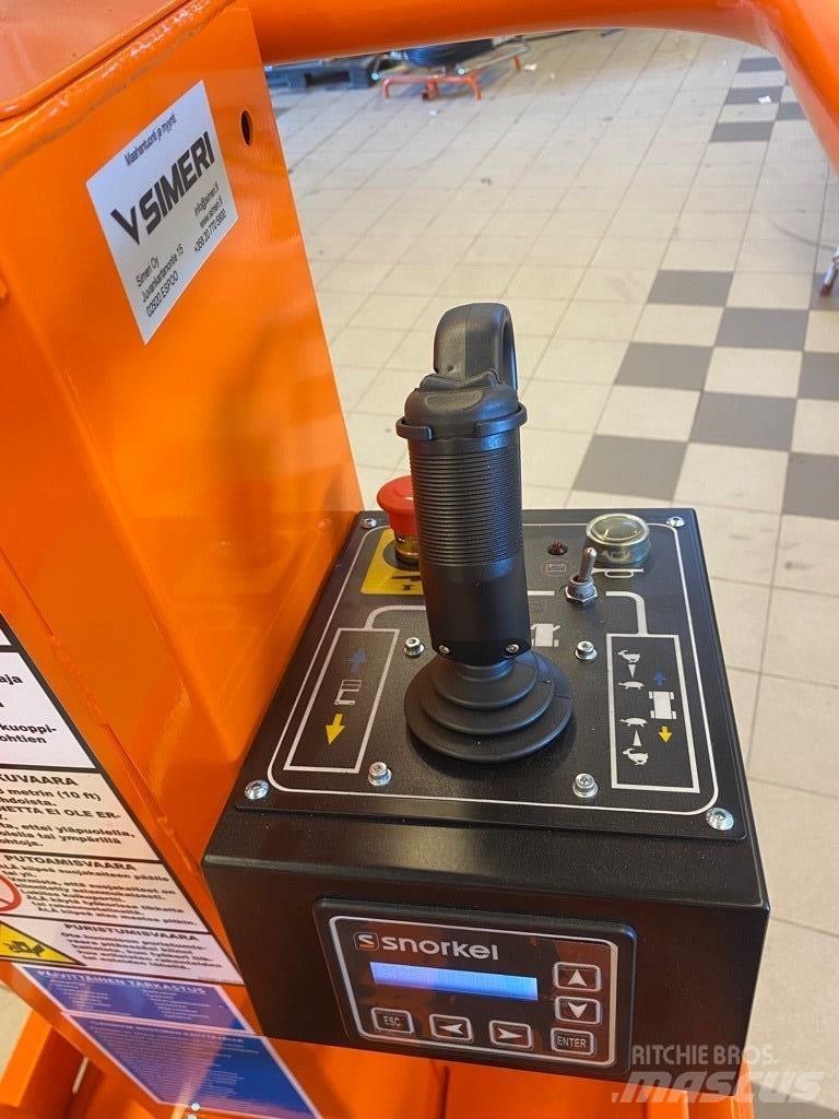 Snorkel TM 12 Škarjaste dvižne ploščadi