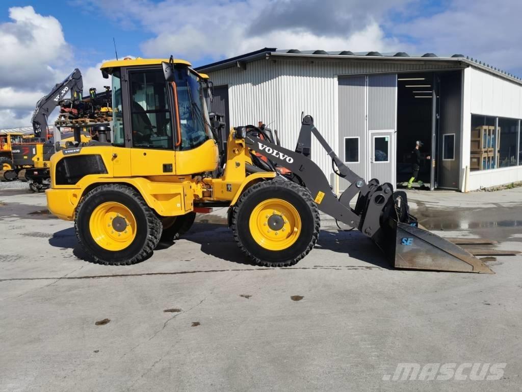 Volvo L35HT Kolesni nakladalci