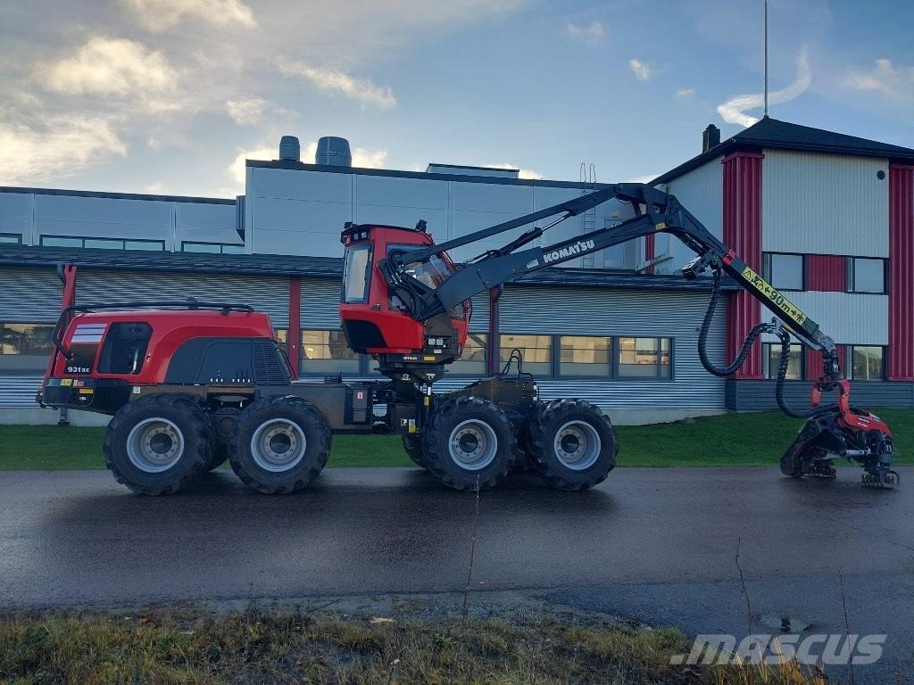 Komatsu 931 XC Harvesterji