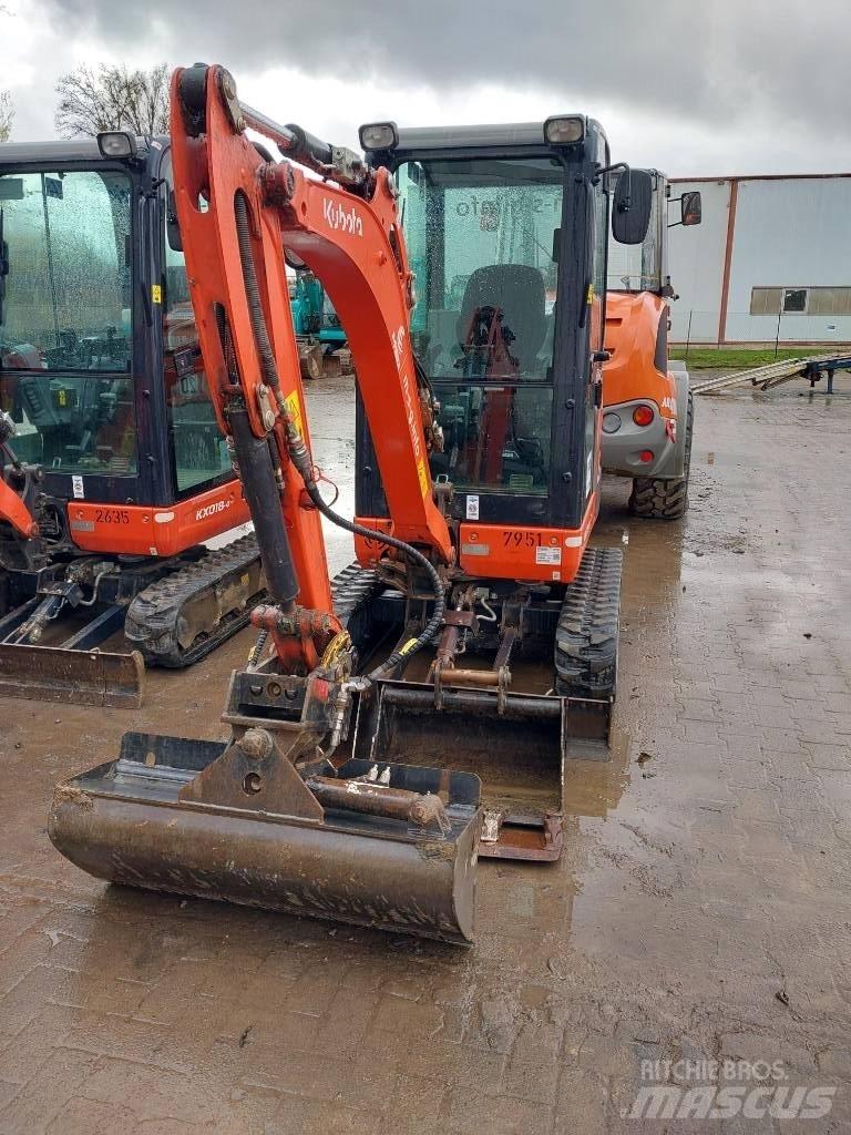 Kubota KX 019-4 Mini bagri <7t