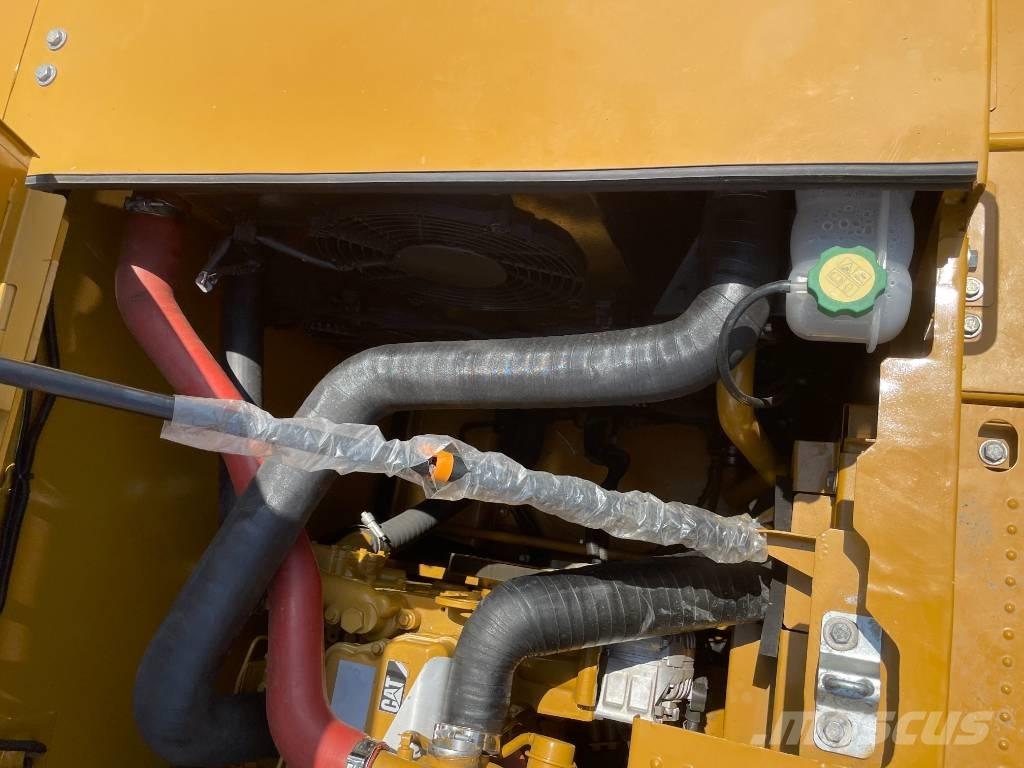 CAT 320 GC Bagri goseničarji