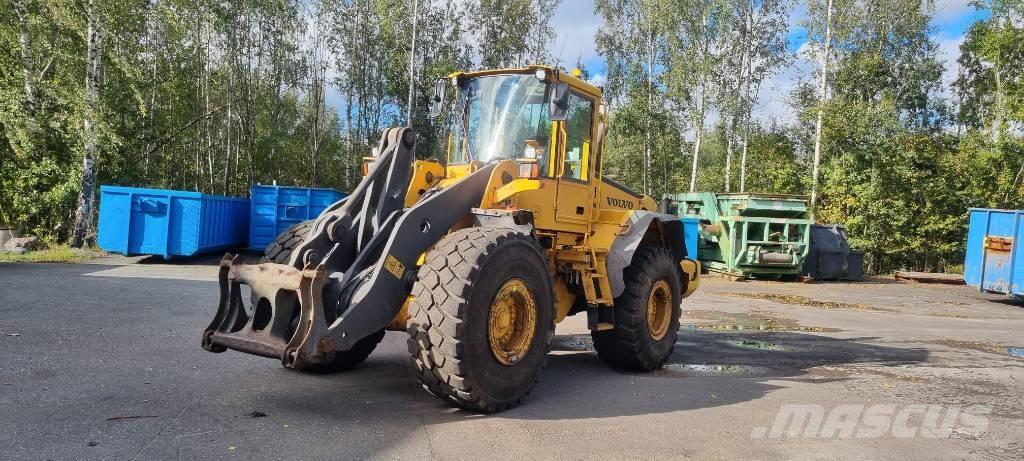 Volvo L 120 E Kolesni nakladalci