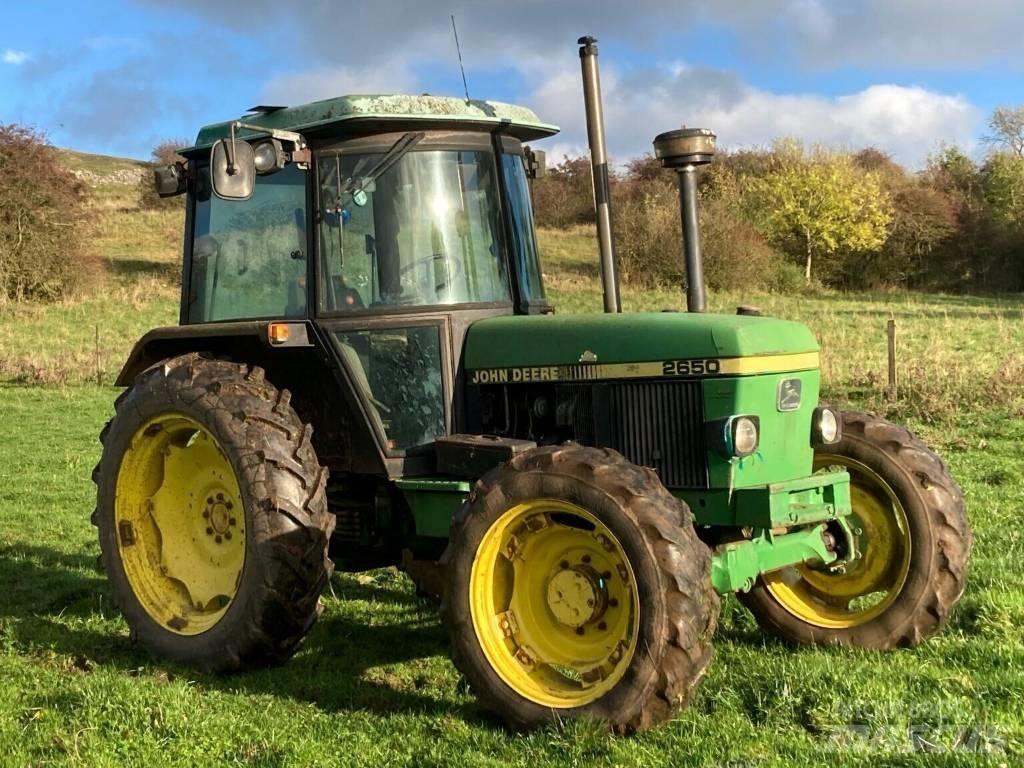 John Deere 2650 Traktorji