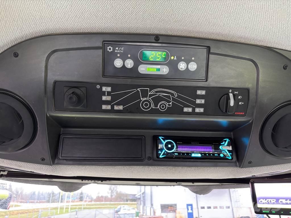 CLAAS Jaguar 930 Stroji za krmo na lastni pogon