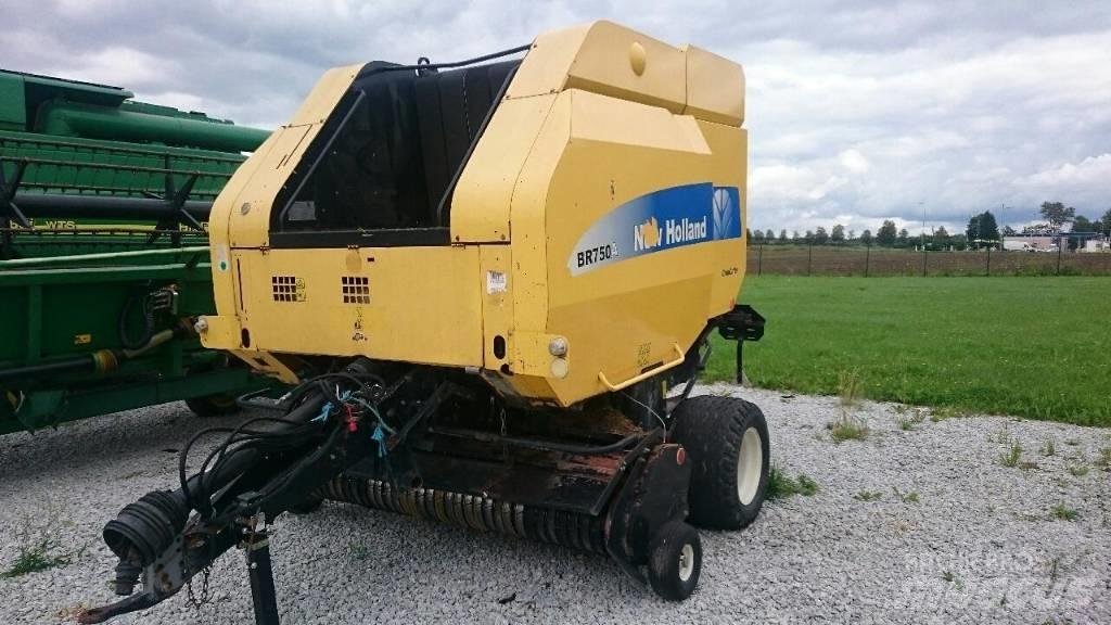New Holland BR750A Balirke (okrogle bale)