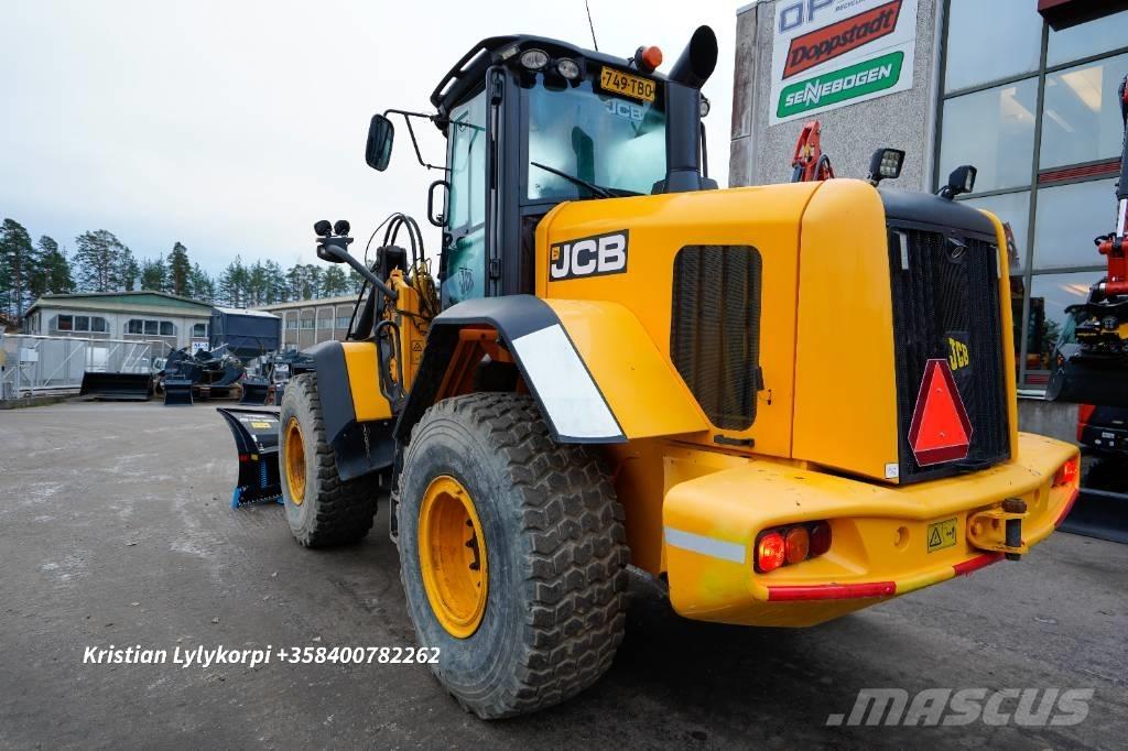 JCB 437HT Kolesni nakladalci