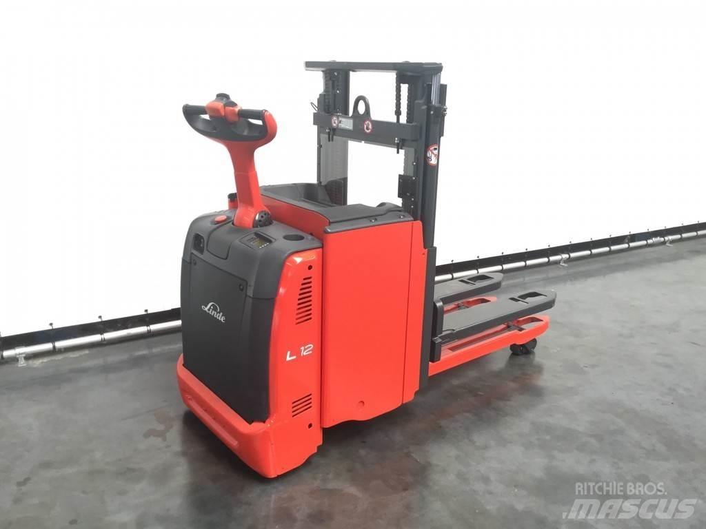 Linde L 12 L Ročni električni viličar