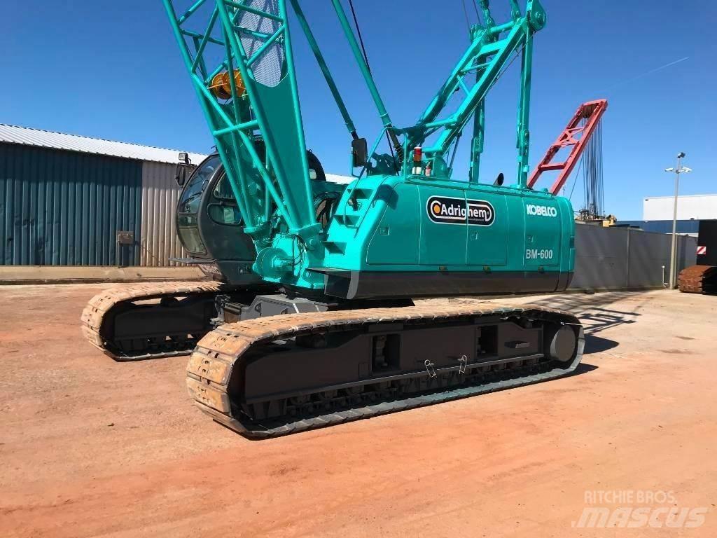 Kobelco BM 600 Dvigala na gosenicah