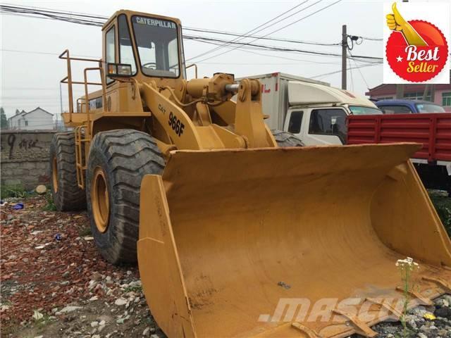 CAT 966 F Kolesni nakladalci