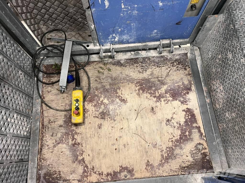 Geda 300 Z-ZP Gradbena dvigala  