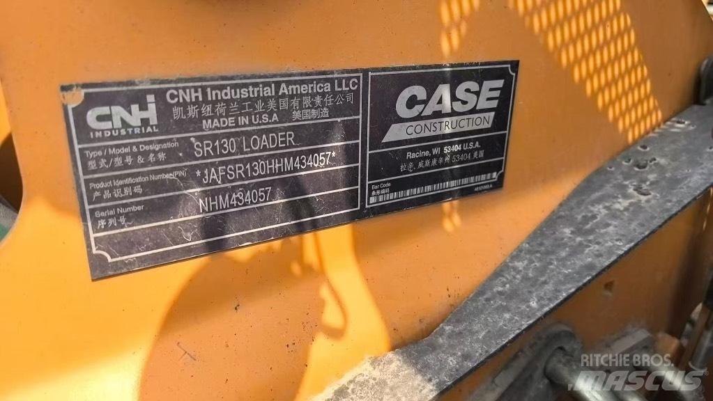 CASE SR 130 Skid steer mini nakladalci